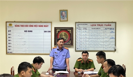Viện KSND quận Hà Đông kiểm sát trực tiếp việc tiếp nhận, giải quyết...